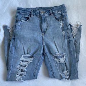 American Eagle Curvy High-Waisted Skinny Jeans